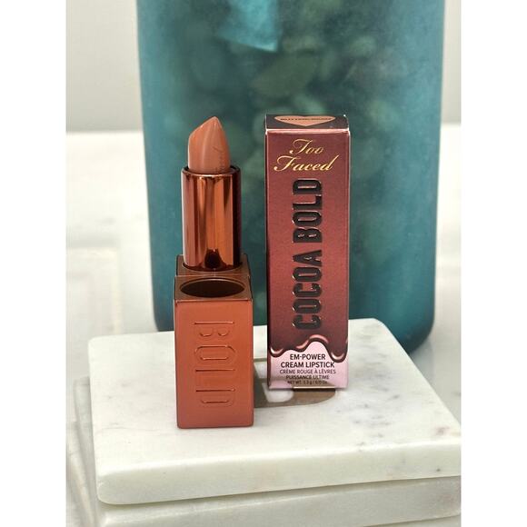 Too Faced NIB Cocoa Bold Cream Lipstick Demi Matte 0.11 Oz Buttercream - Picture 2 of 6